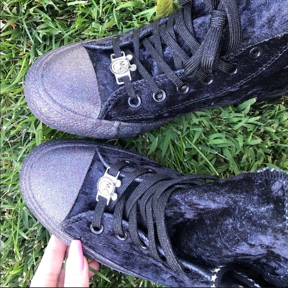 NWB 🤩 Converse x Miley CRUSHED VELVET ALLSTAR - Picture 7 of 8